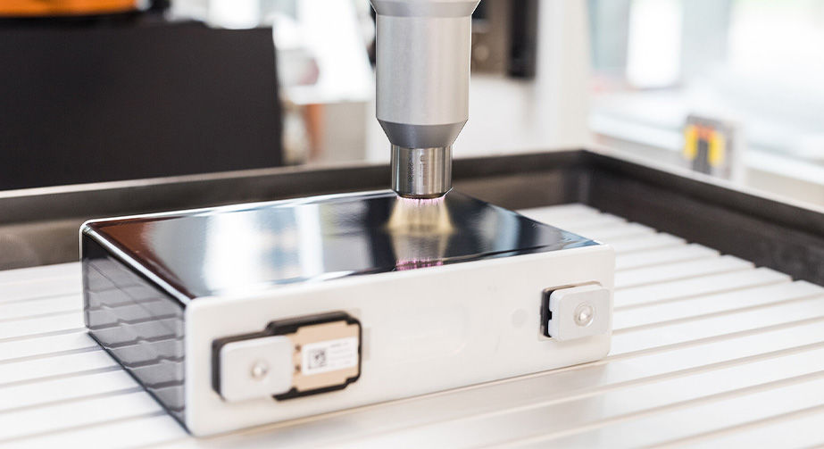 电芯涂胶前91视频下载污清洗增加贴胶的粘附性